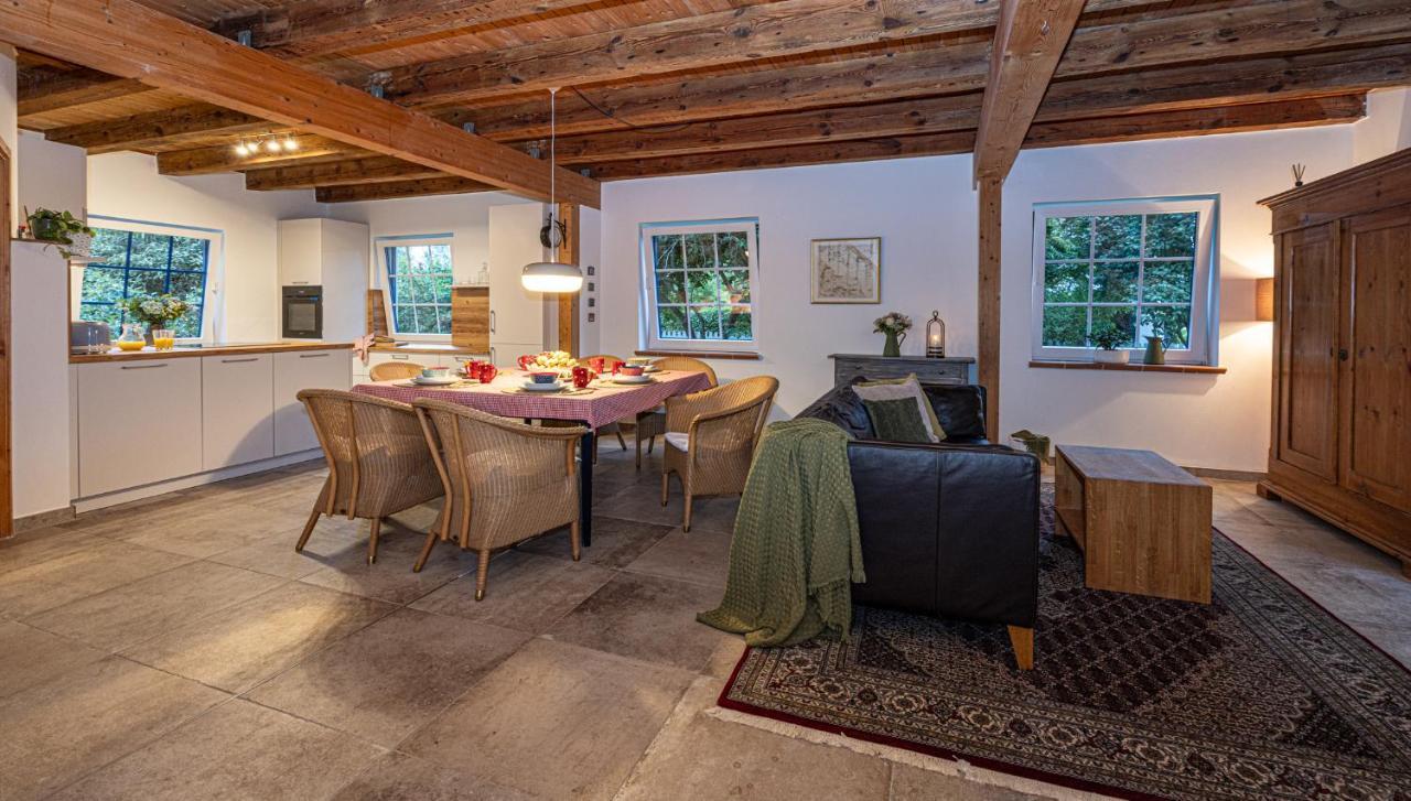 Landhaus Einer Malerin Poseritz Buitenkant foto